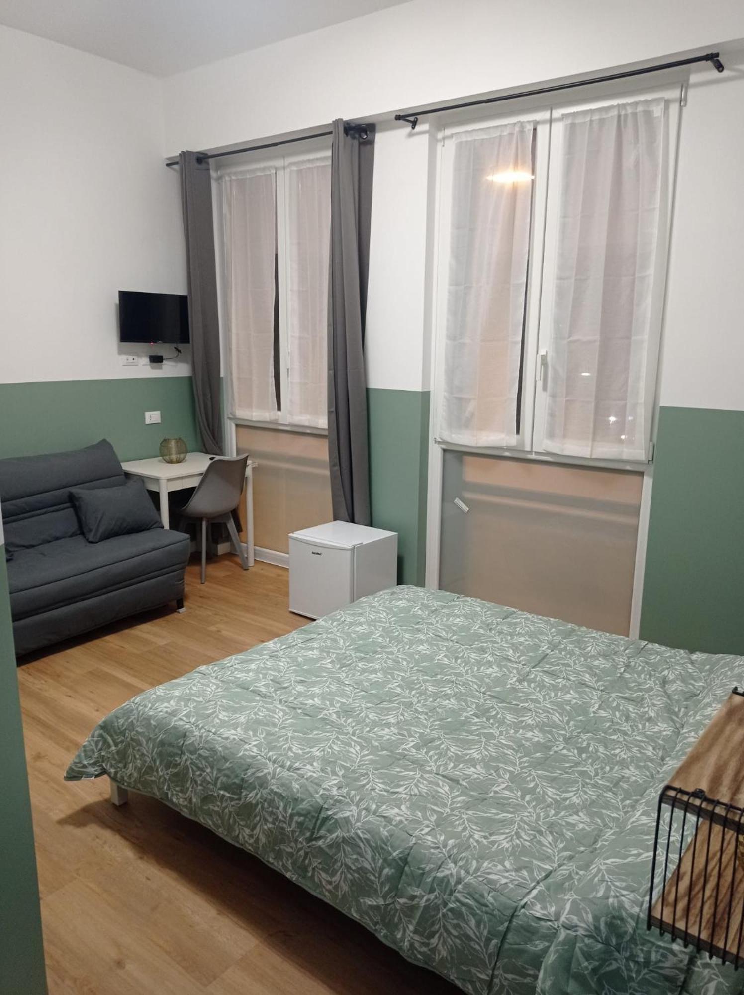 Unmei Home Rome Buitenkant foto